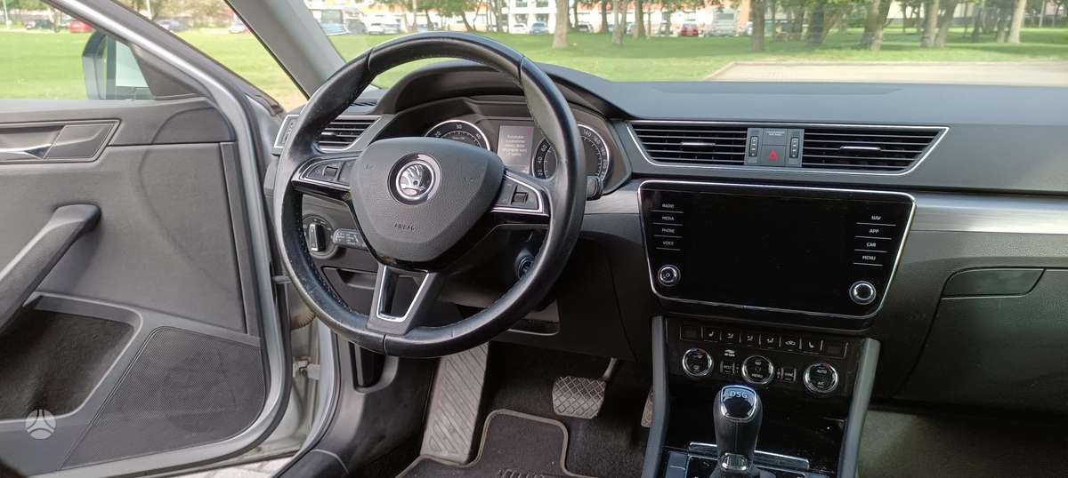 Škoda Superb - 7