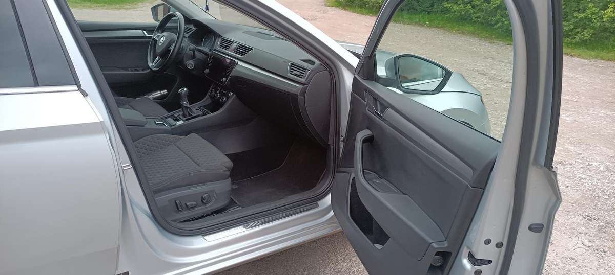 Škoda Superb - 9