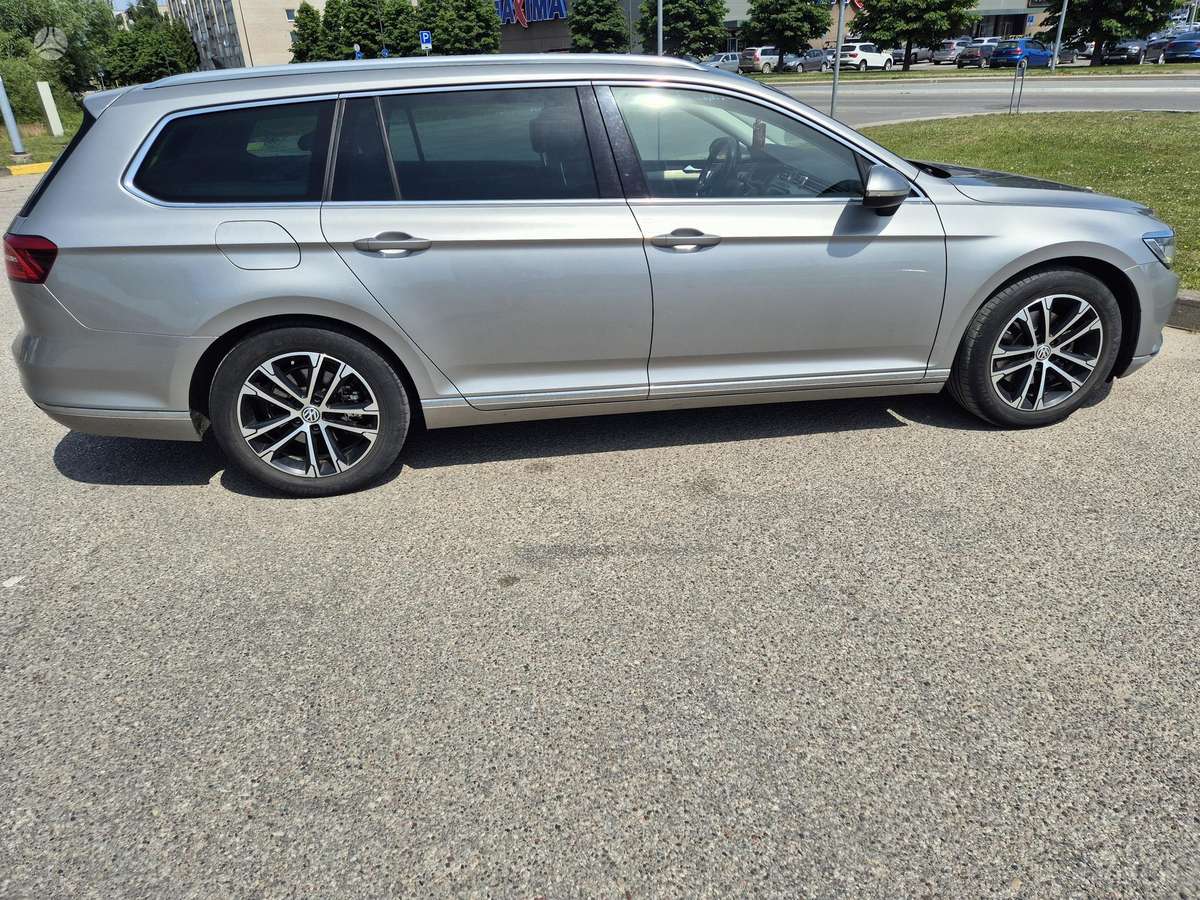 Volkswagen Passat - 3