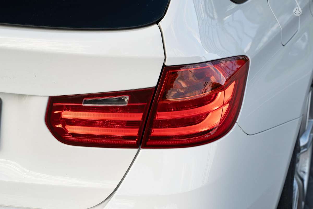 BMW 320, 2.0 l., universalas