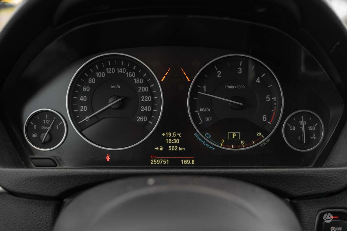 BMW 320, 2.0 l., universalas