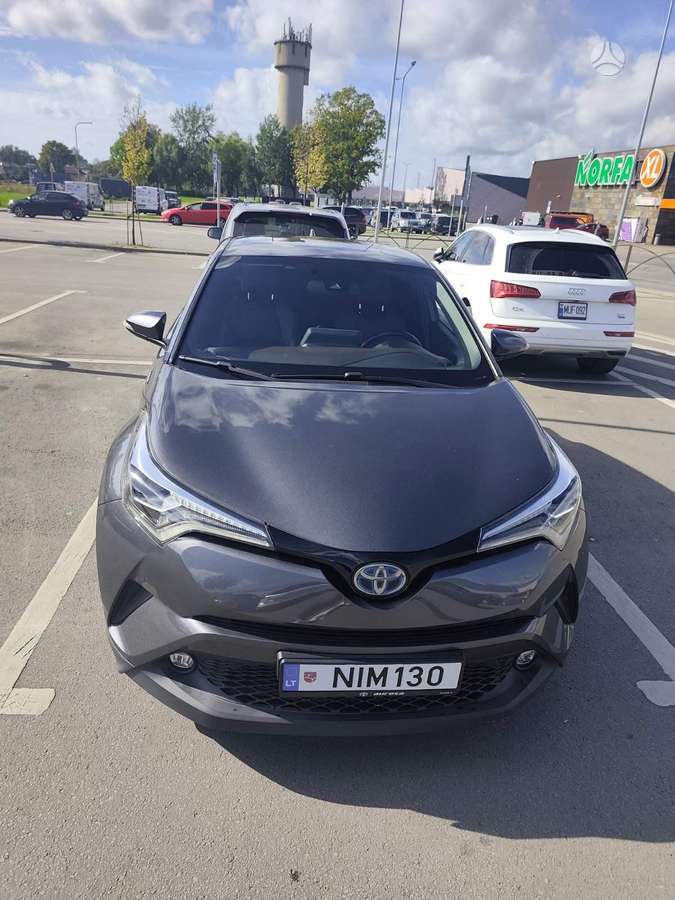 Toyota C-HR - 1