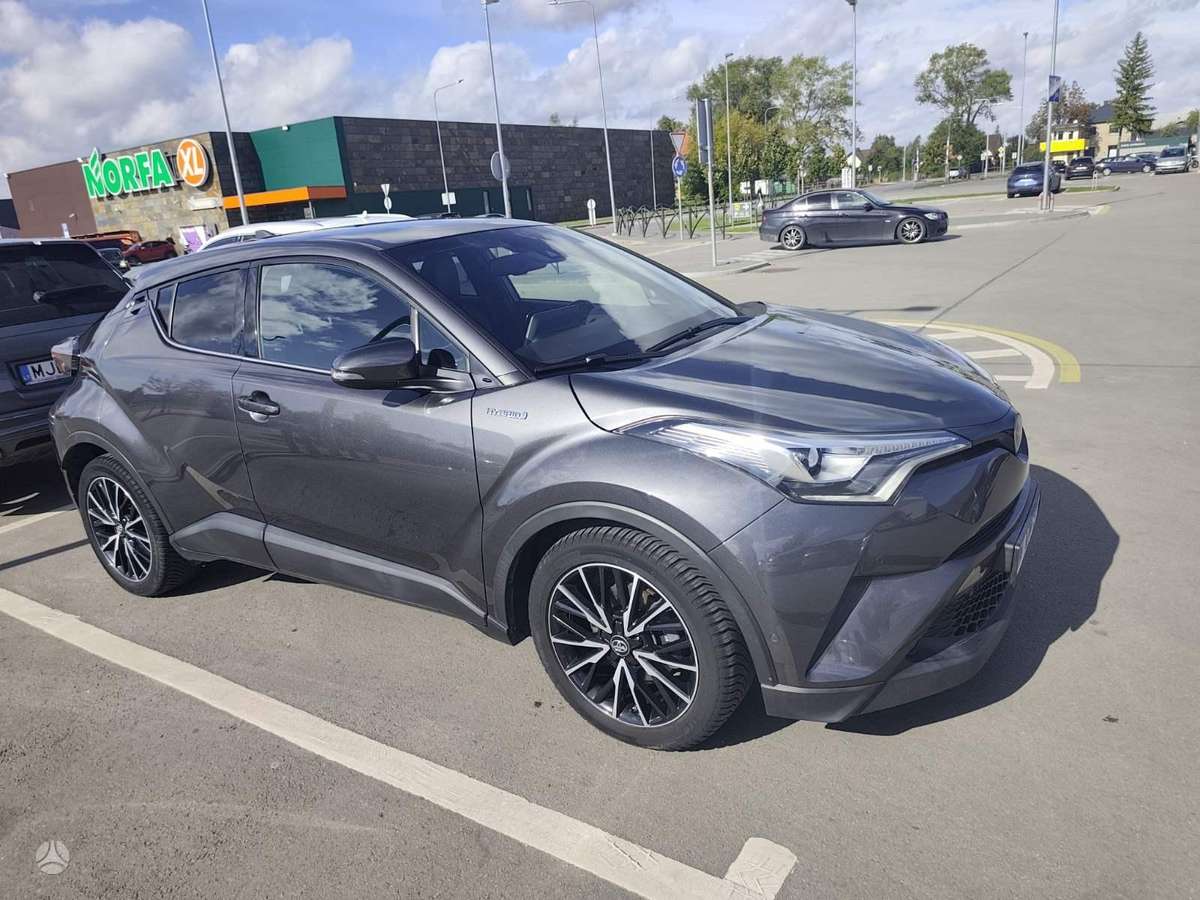 Toyota C-HR - 2