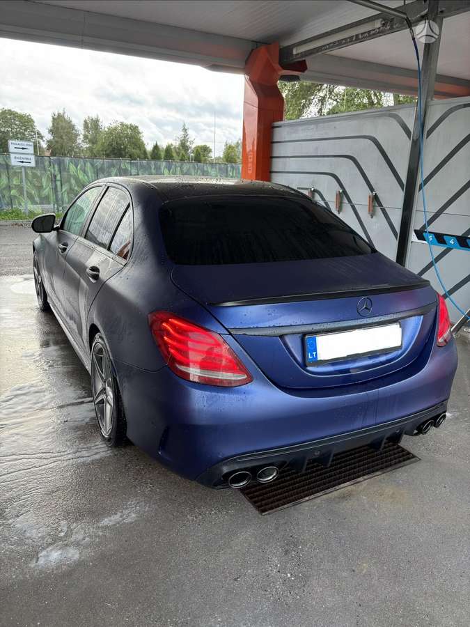 Mercedes-Benz C300 - 2