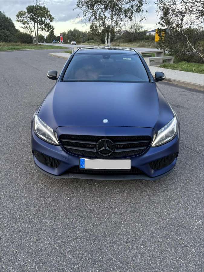 Mercedes-Benz C300 - 10