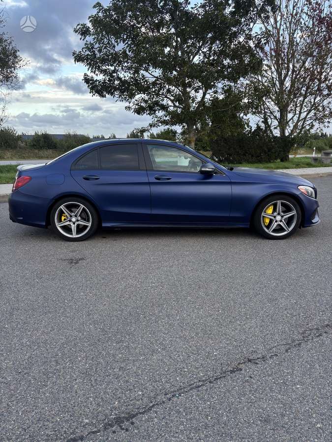 Mercedes-Benz C300 - 8