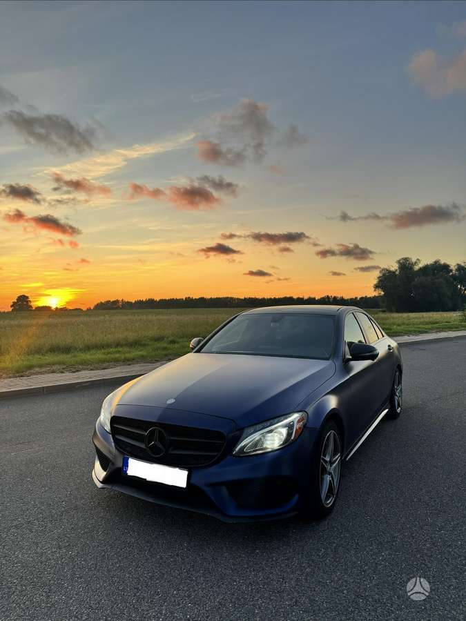 Mercedes-Benz C300 - 11