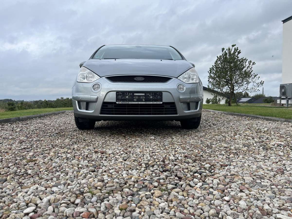 Ford S-MAX - 4