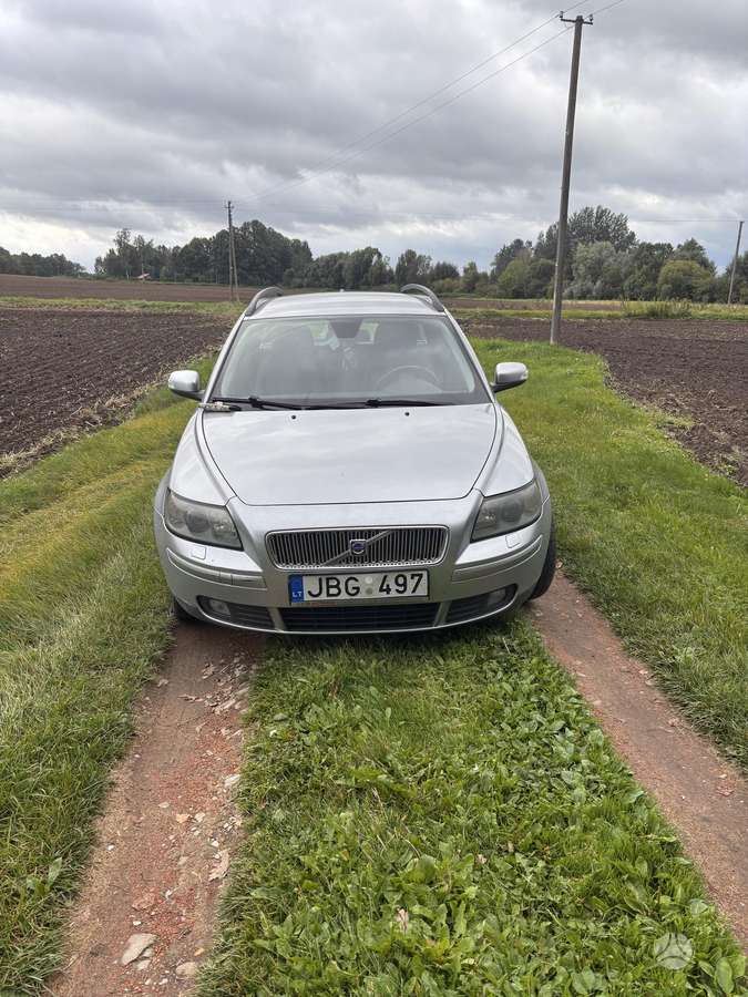 Volvo V50 - 4