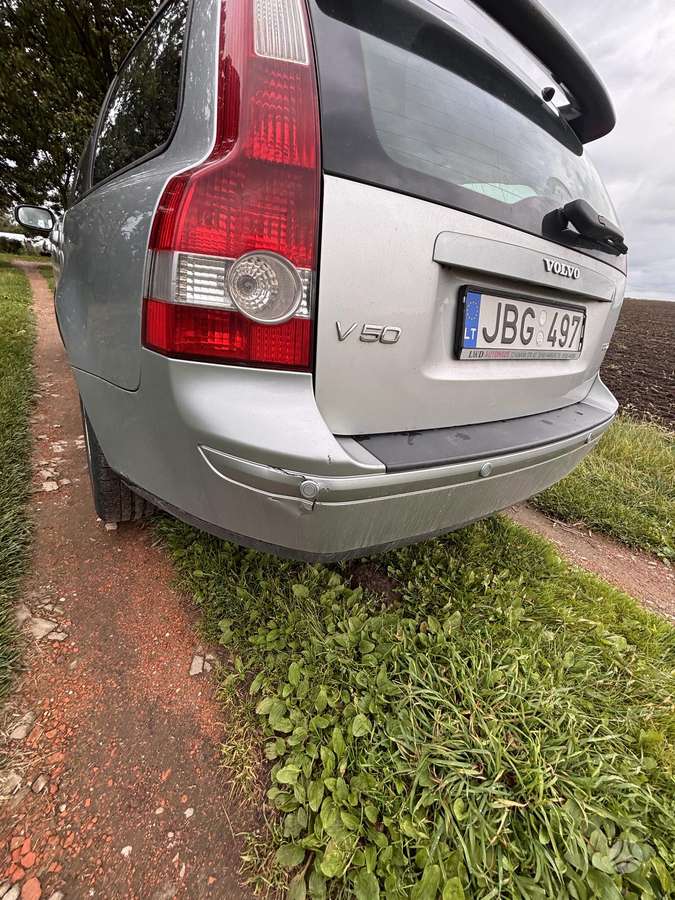 Volvo V50 - 11