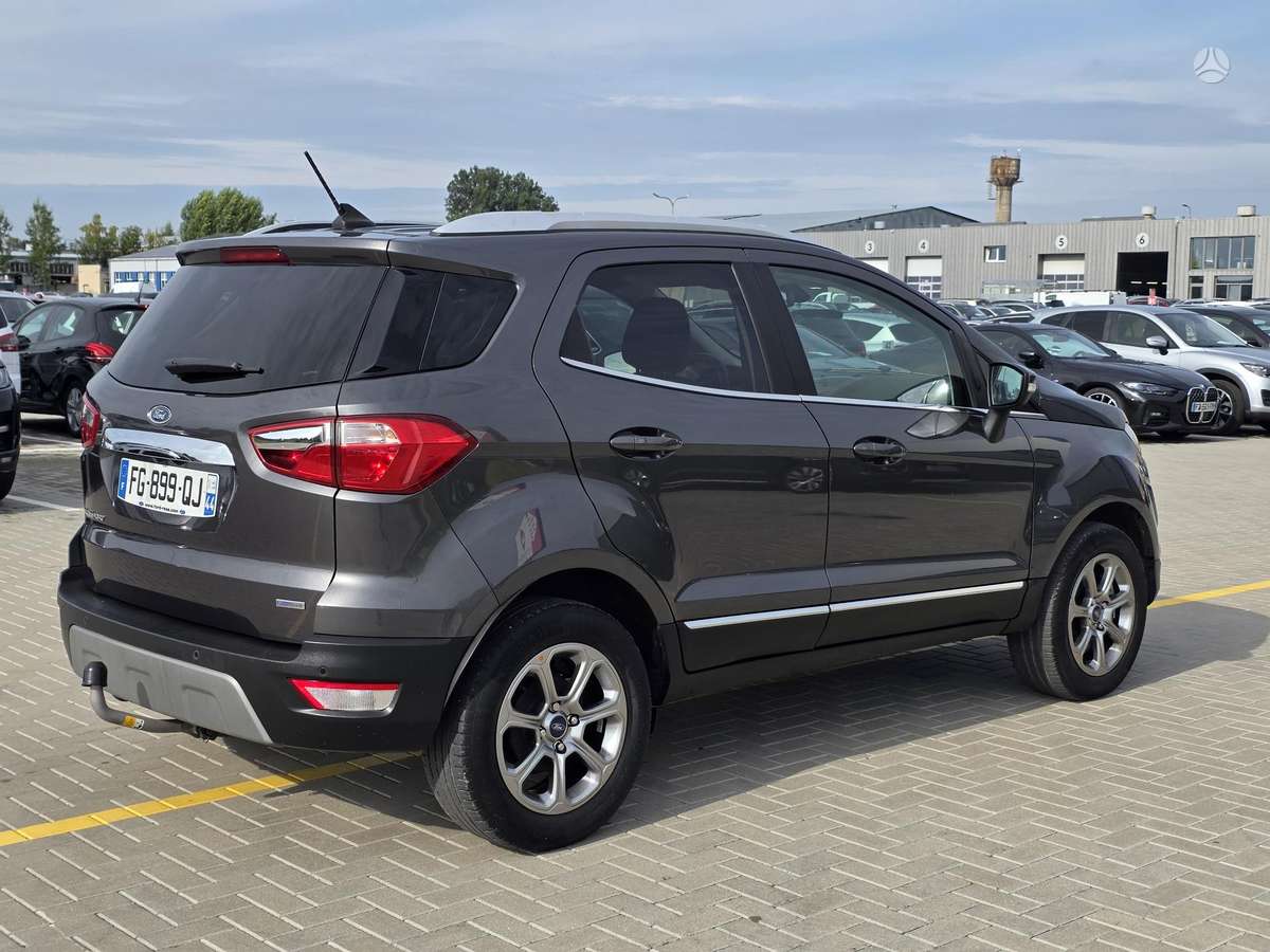 Ford EcoSport - 6
