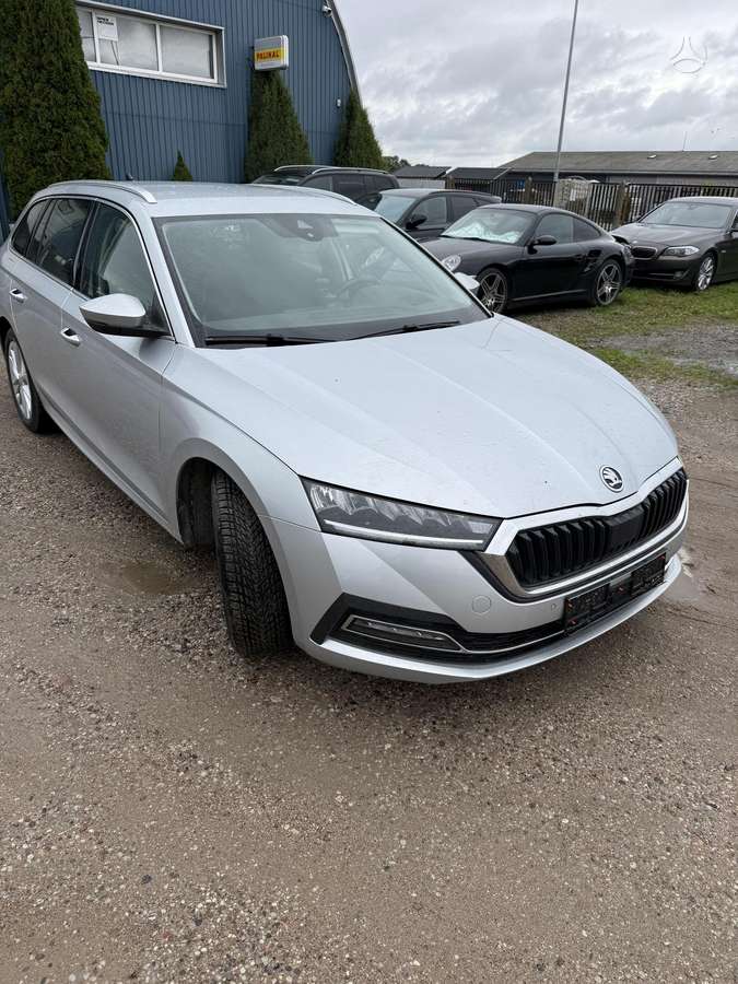 Škoda Octavia - 2