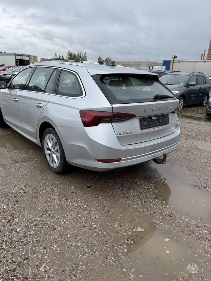 Škoda Octavia - 7