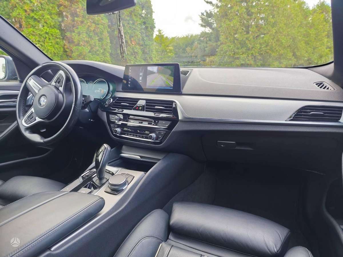 BMW 520 - 7
