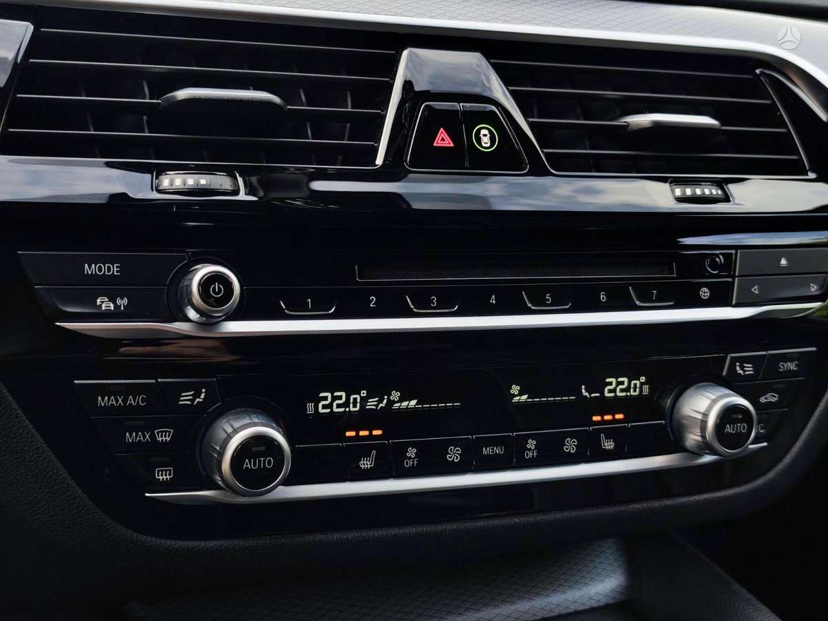 BMW 520 - 10