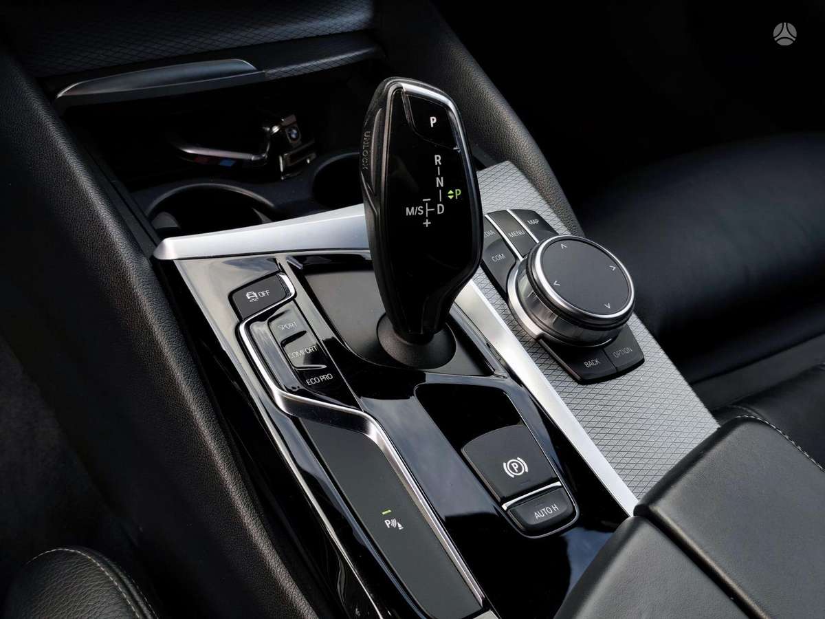 BMW 520 - 11