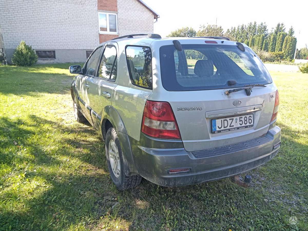 KIA Sorento - 5