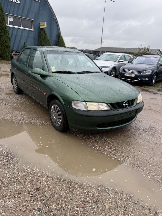 Opel Vectra - 1