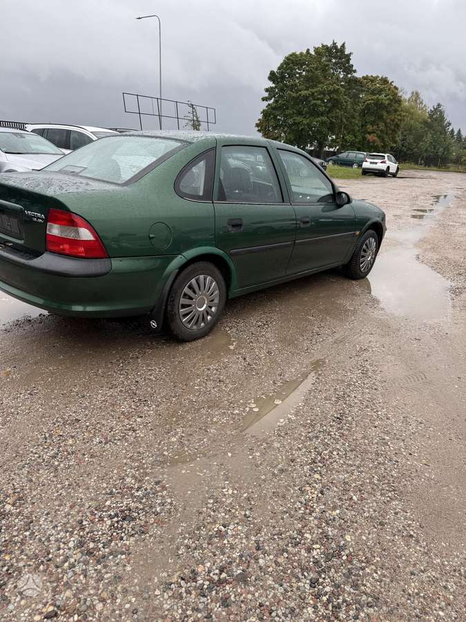 Opel Vectra - 3