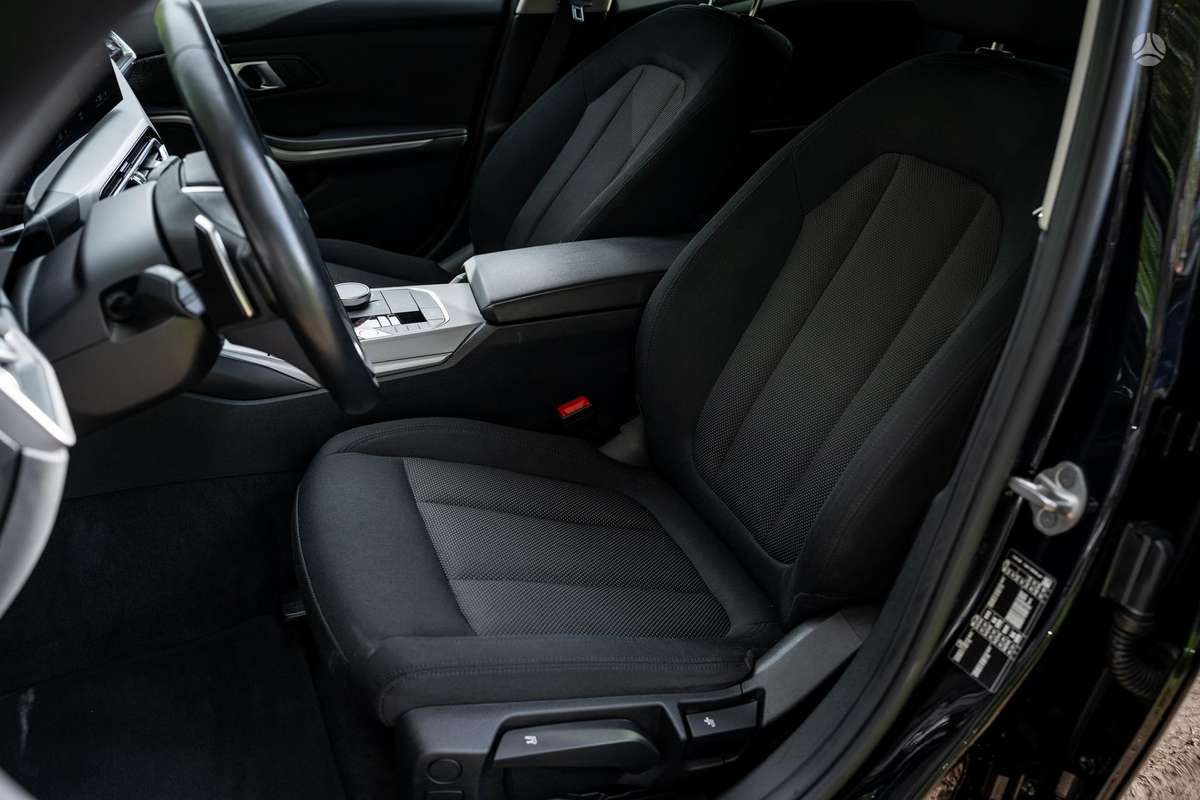 BMW 320, 2.0 l., wagon