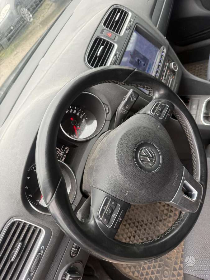 Volkswagen Golf, 1.2 l., hatchback