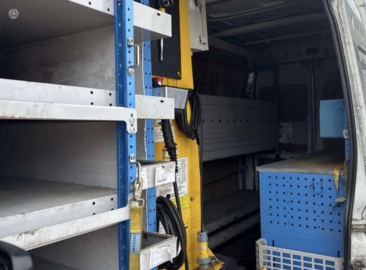 Iveco Daily 50c15, su kranu