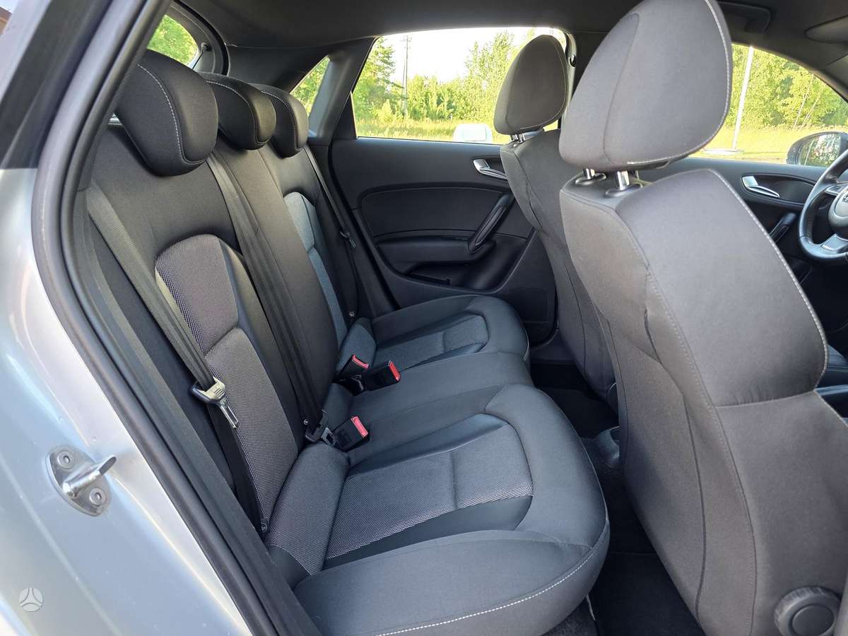 Audi A1, 1.6 l., Хэтчбек