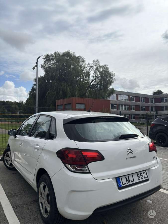 Citroen C4, 1.6 l., Хэтчбек