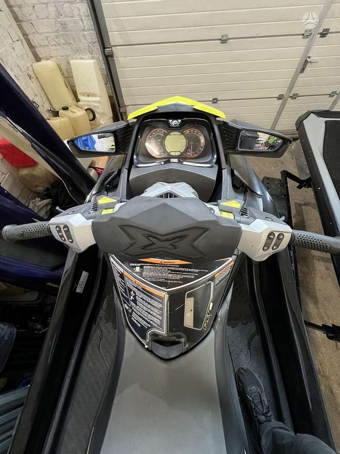 Sea-Doo Rxt, jet skis