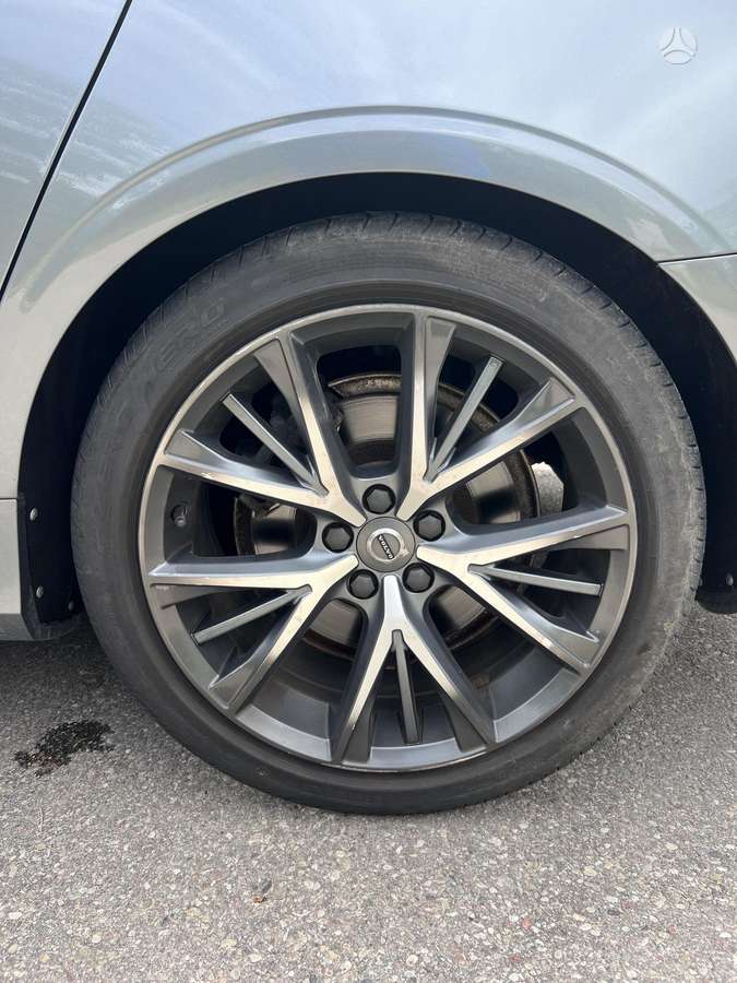 Volvo S90, 2.0 l., Седан