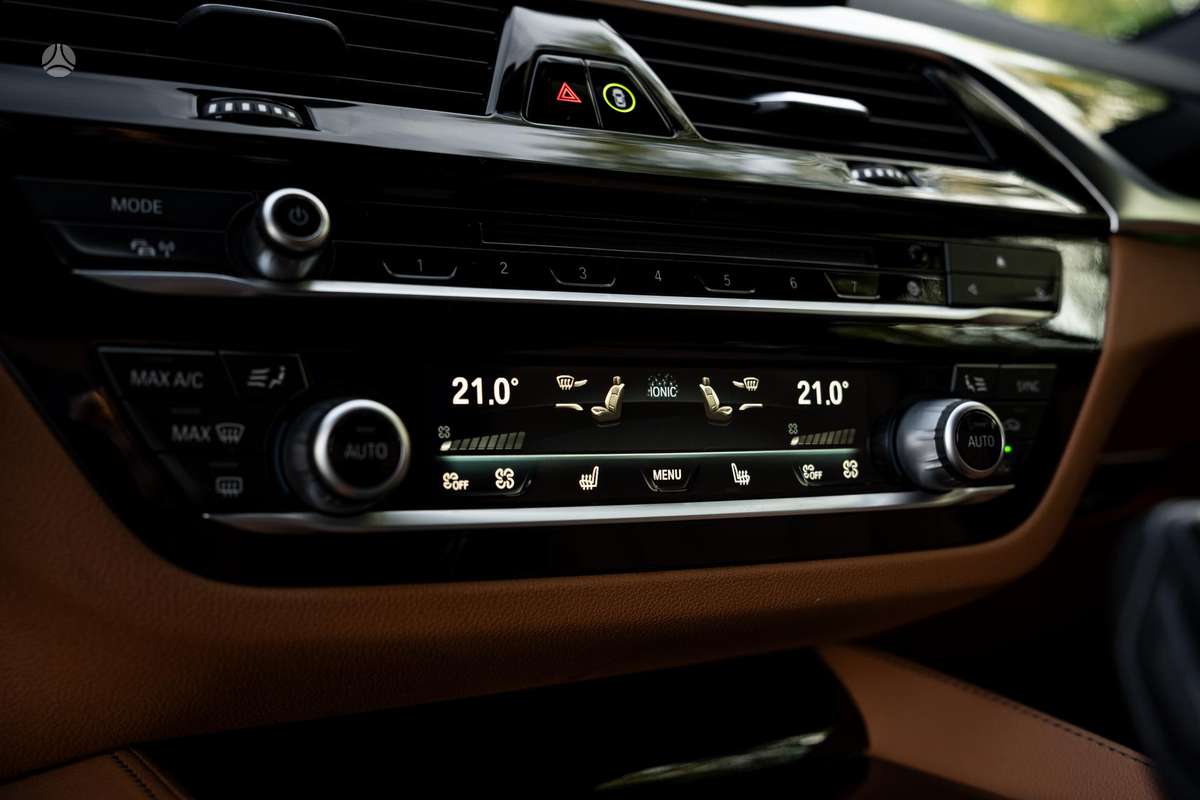 BMW 520, 2.0 l., universalas