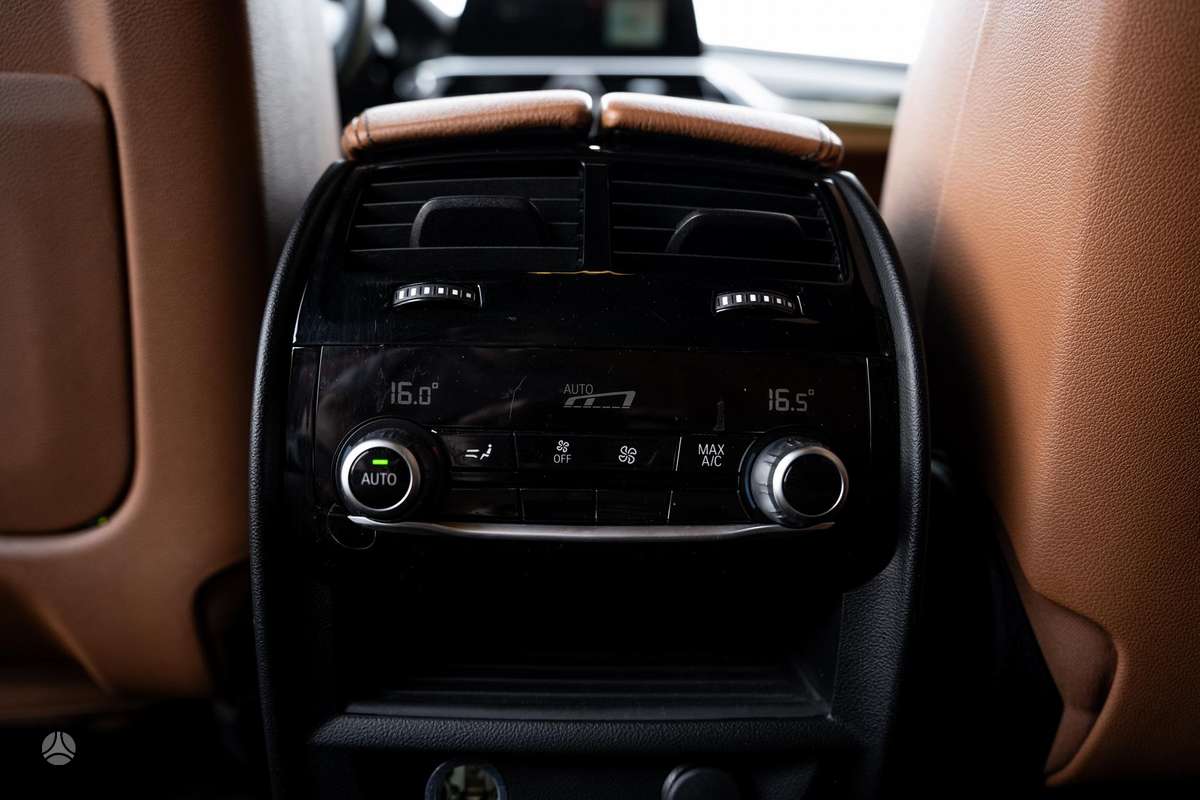 BMW 520, 2.0 l., wagon