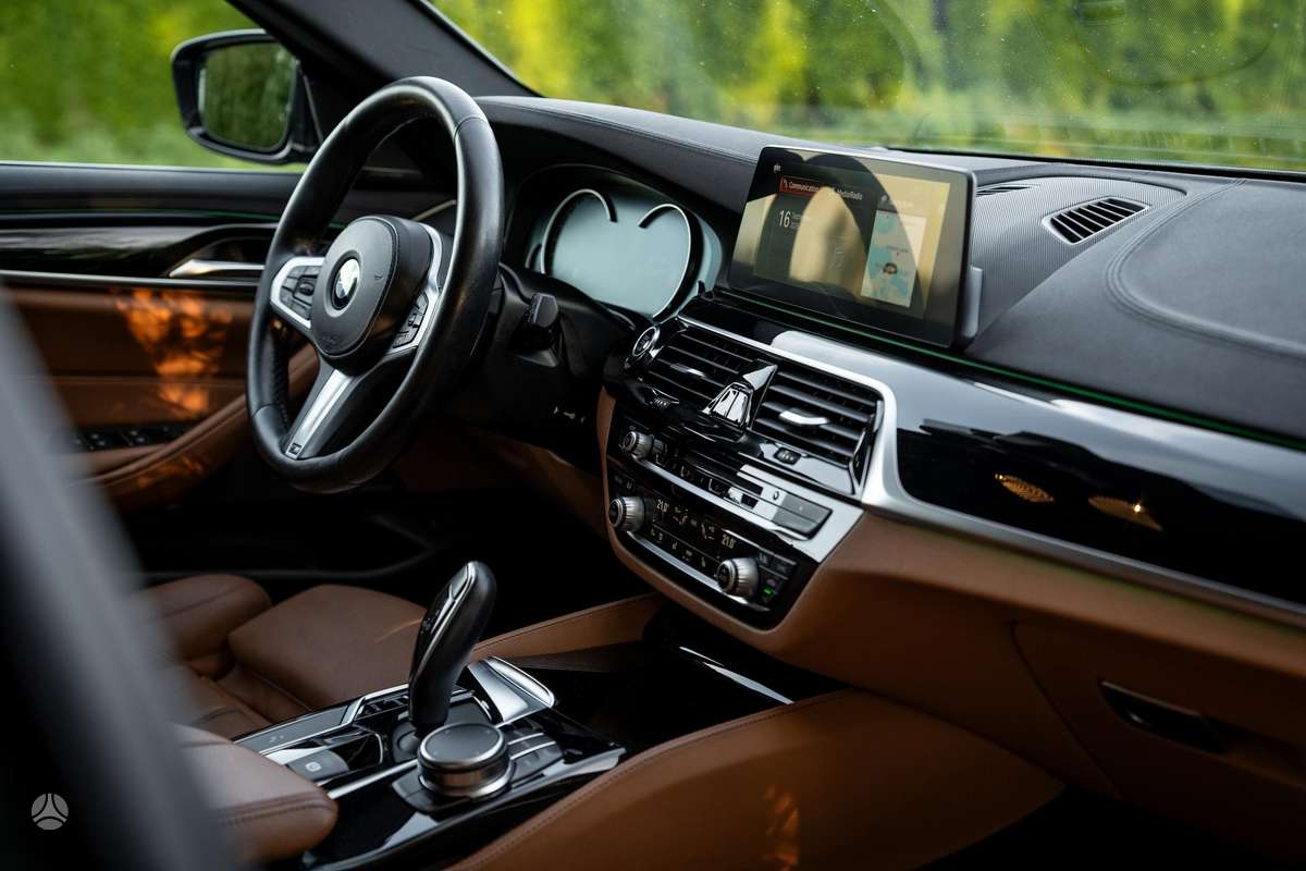 BMW 520, 2.0 l., wagon