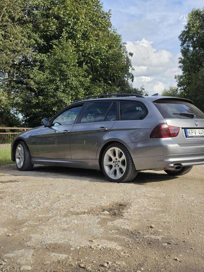 BMW 320, 2.0 l., Универсал