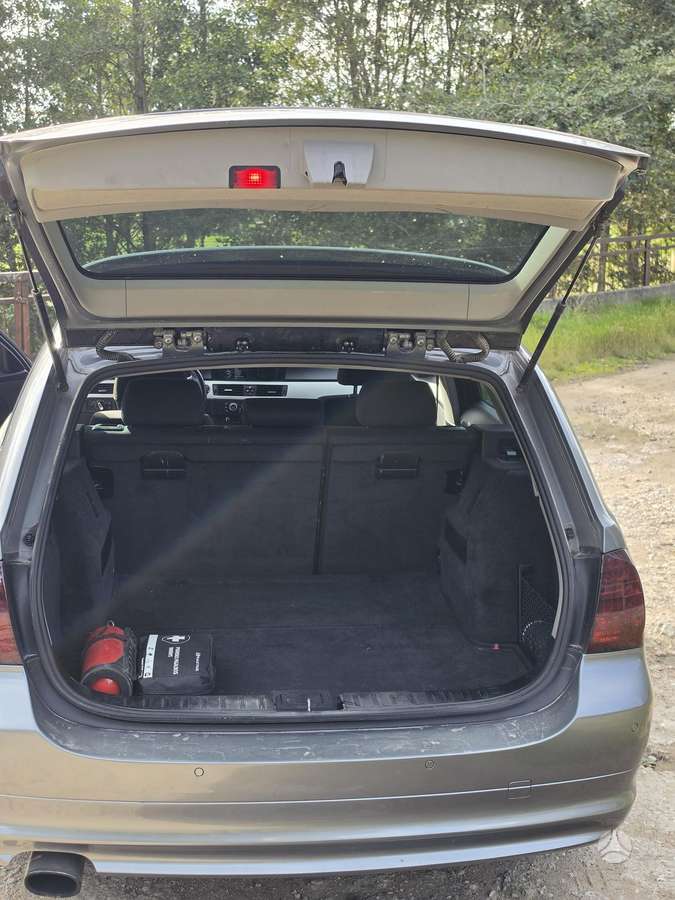 BMW 320, 2.0 l., wagon