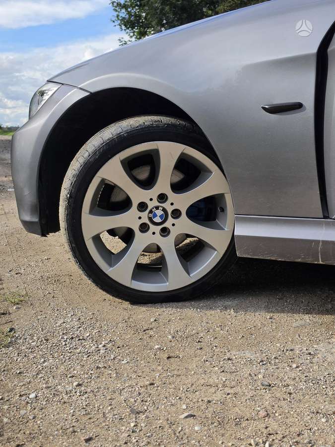 BMW 320, 2.0 l., wagon