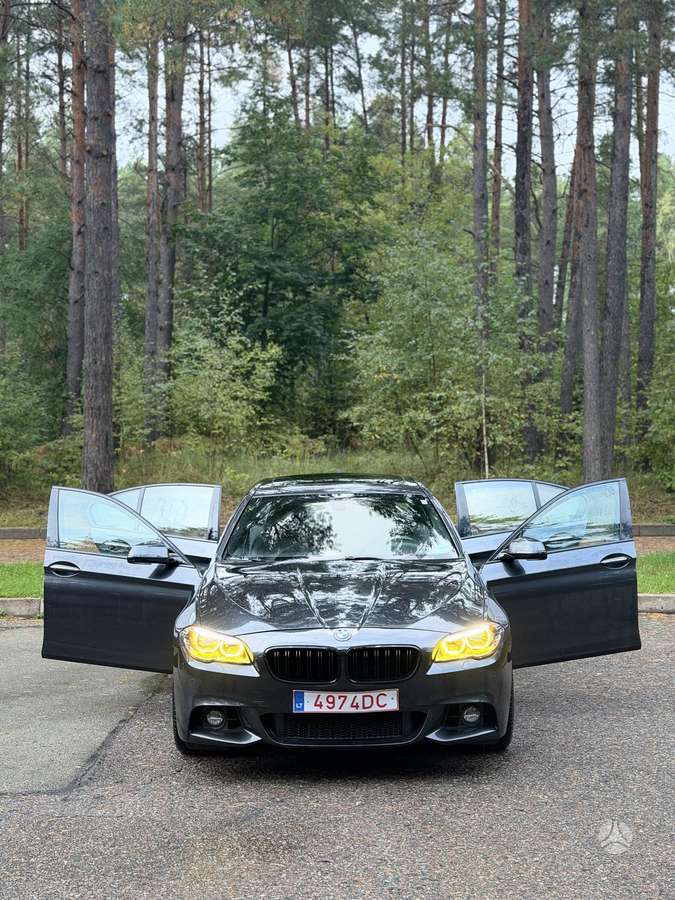 BMW 535, Седан