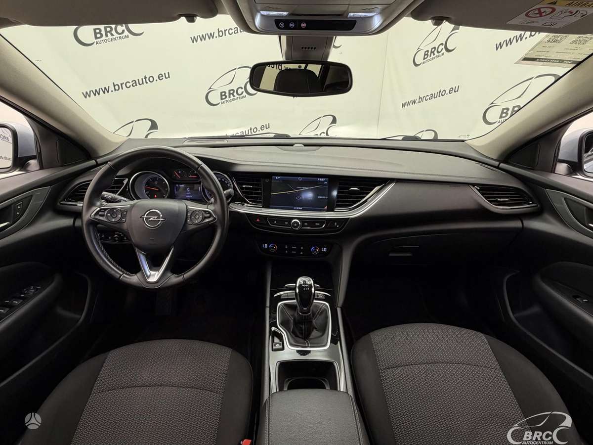Opel Insignia, 1.6 l., Хэтчбек