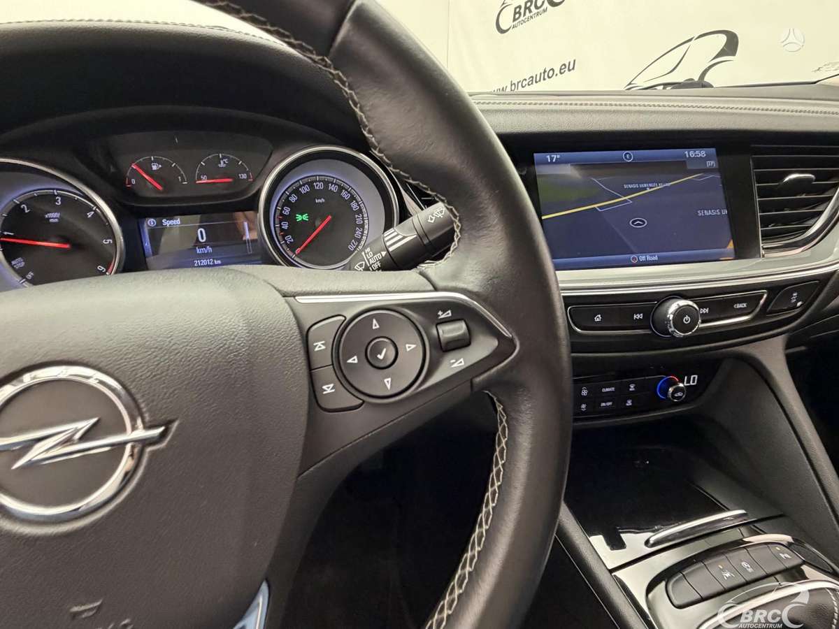 Opel Insignia, 1.6 l., hatchback