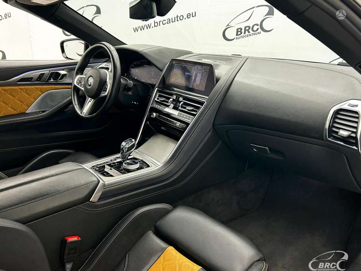 BMW M850, 4.4 l., Кабриолет