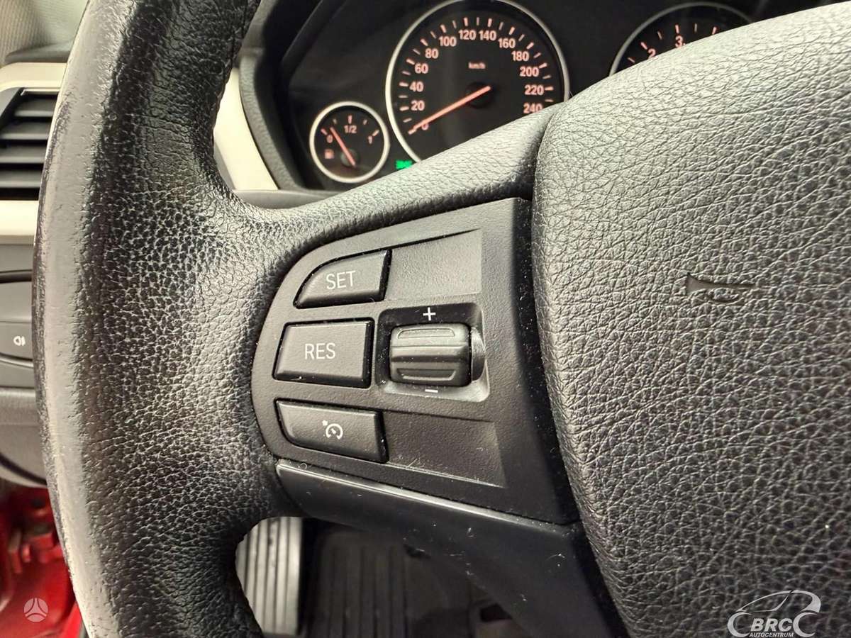 BMW 316, 1.6 l., Седан