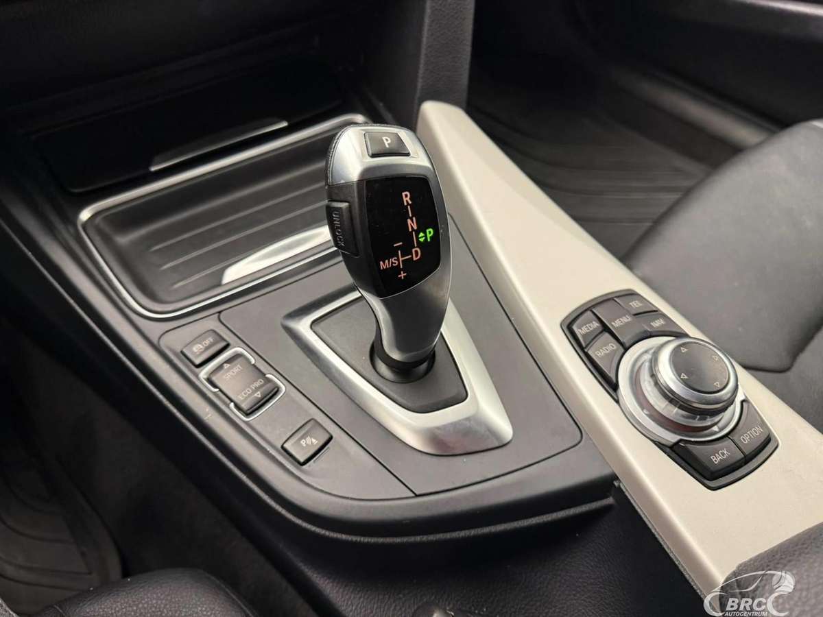 BMW 316, 1.6 l., Седан