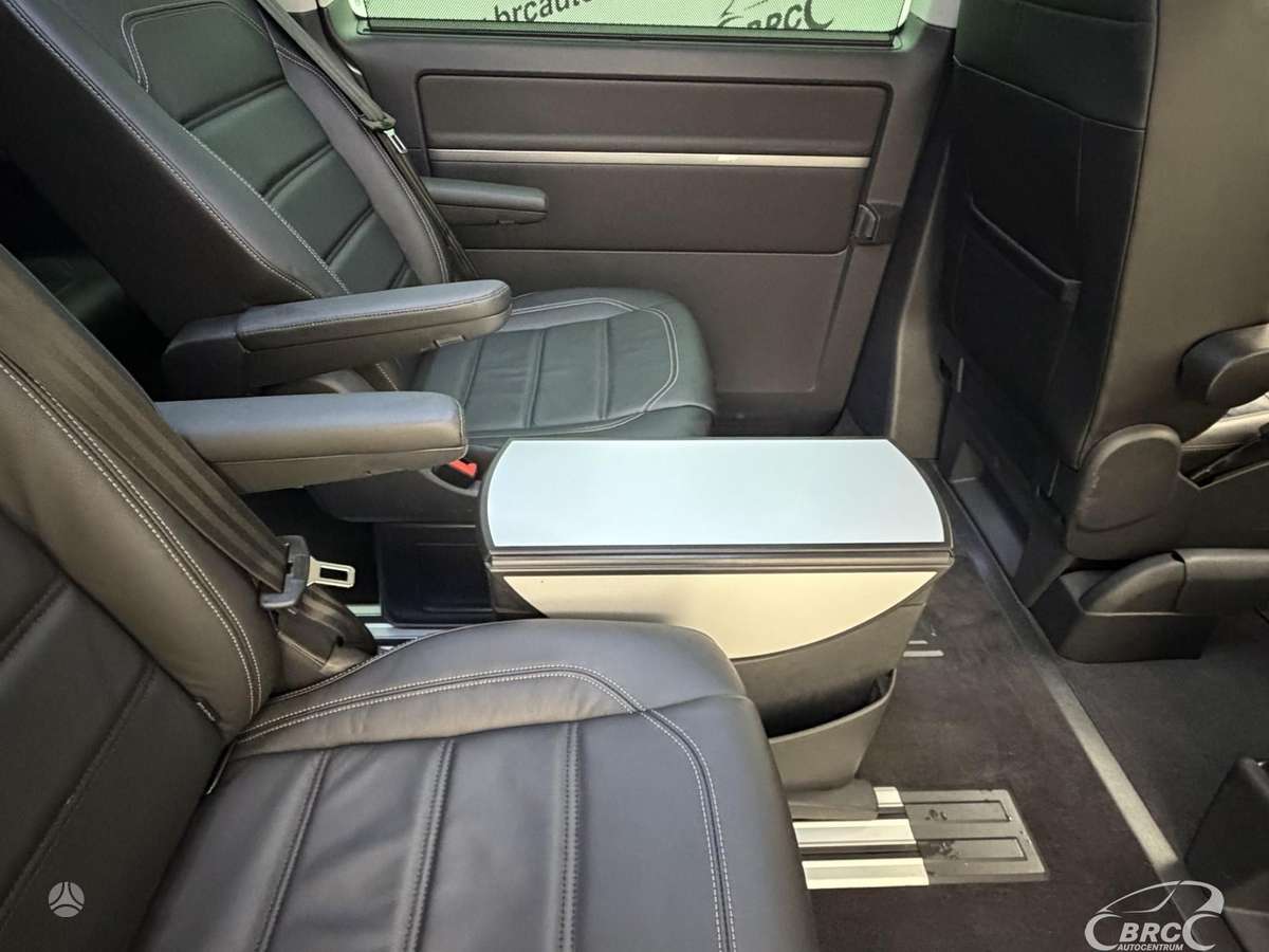 Volkswagen Multivan, 2.0 l., Минивэн