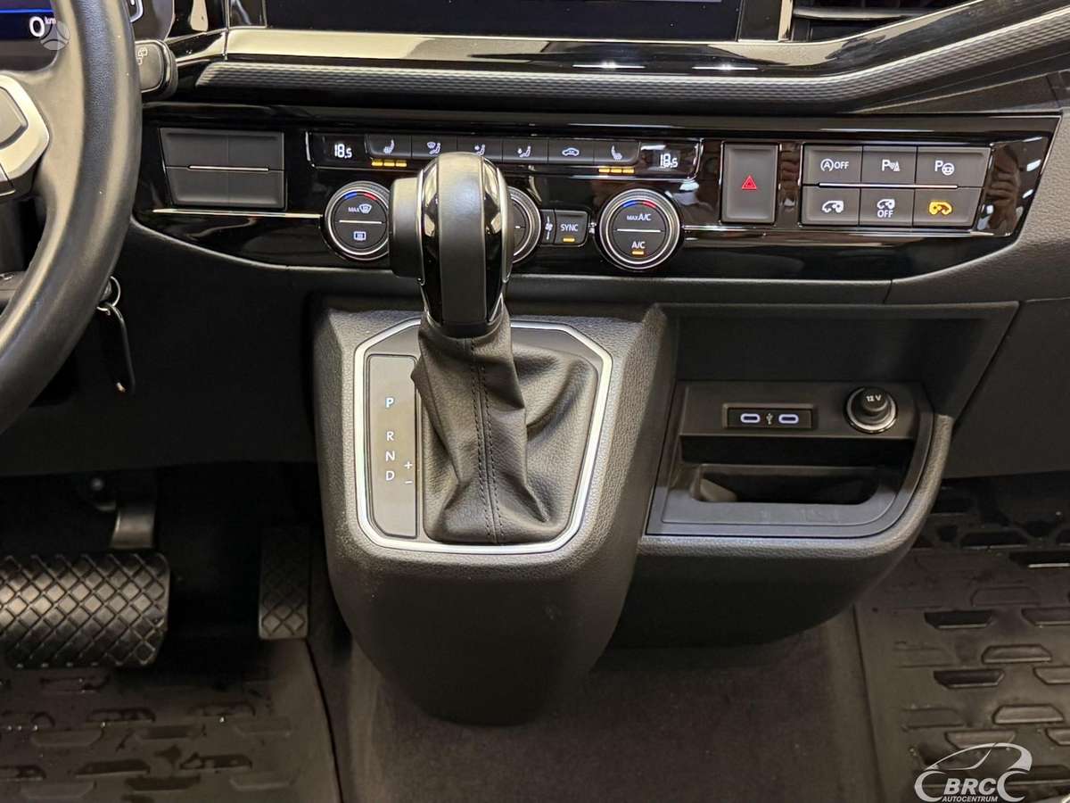 Volkswagen Multivan, 2.0 l., Минивэн