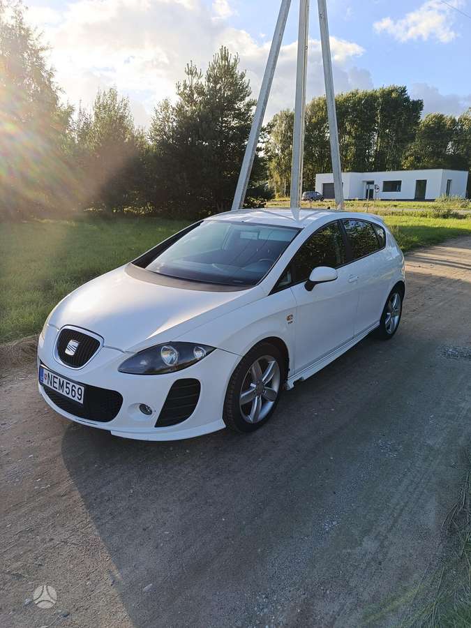 Seat Leon, 2.0 l., Хэтчбек