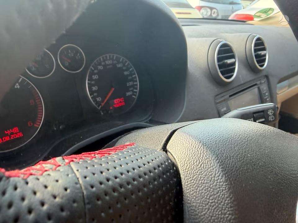 Audi A3 dalimis