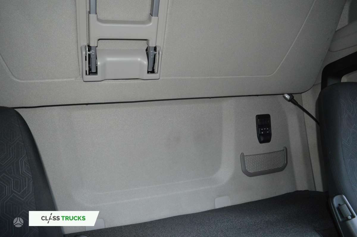 Scania R460 CR20H ACC ADAS Package, double sleeper