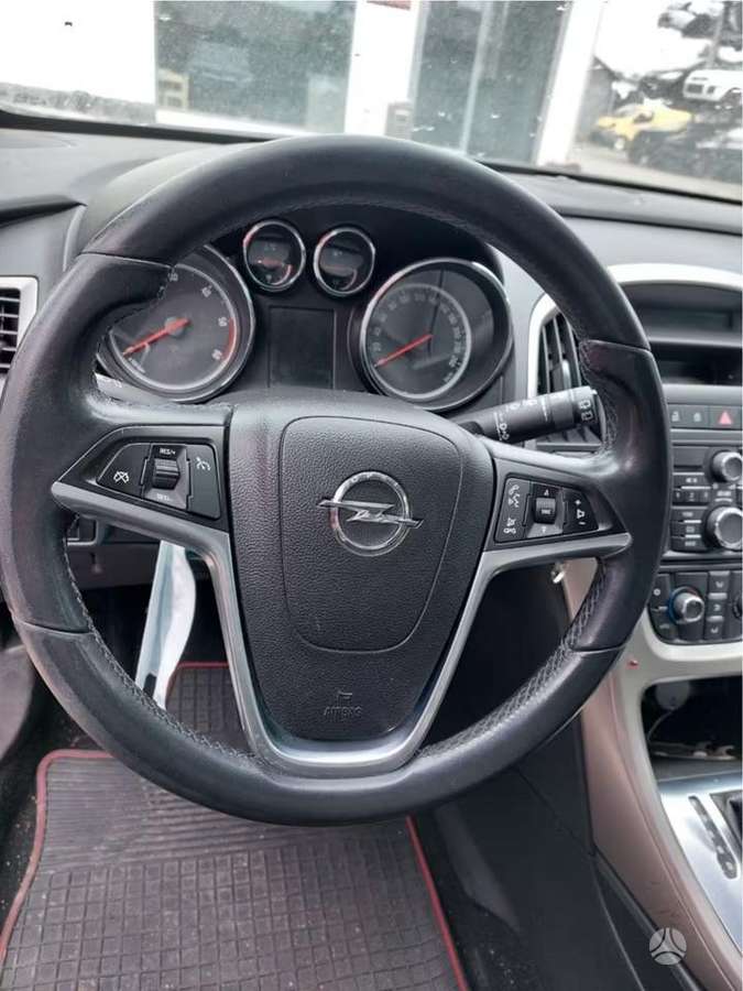 Opel Astra for parts