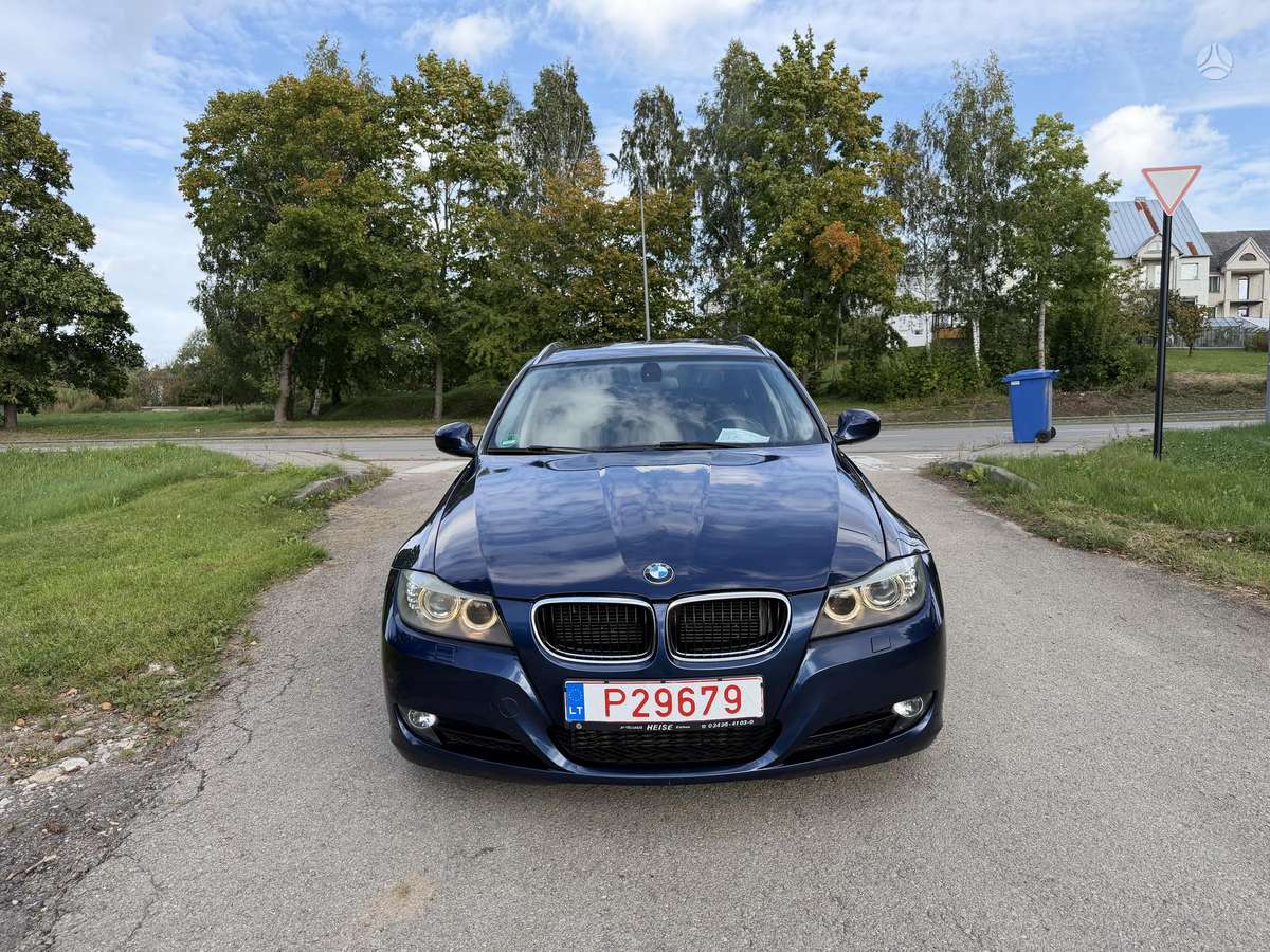BMW 320, 2.0 l., wagon