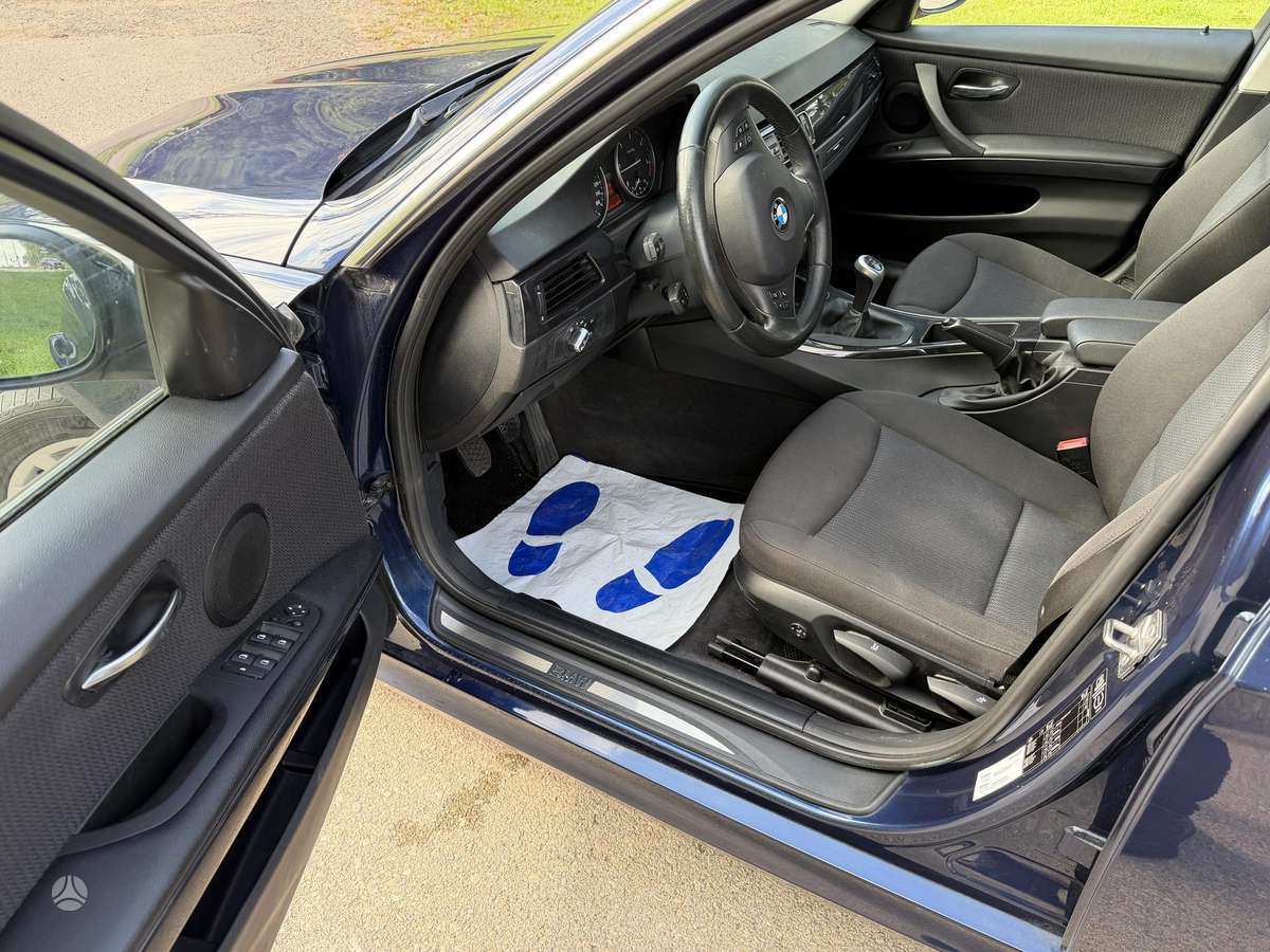 BMW 320, 2.0 l., wagon